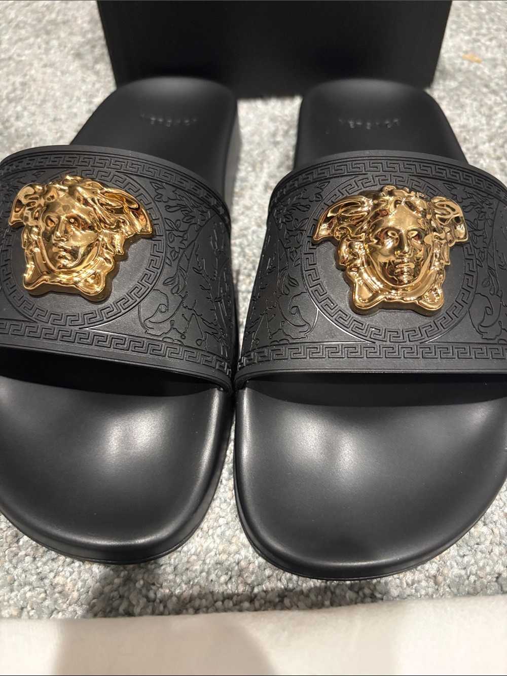 NIB Authentic Versace shoes pool slides black gold 3 D Medusa European 40- US 9